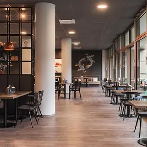 - The Niu Tab Main Station By Ihg 3* Dusseldorf